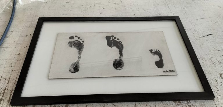 footprints_frame_1325x640